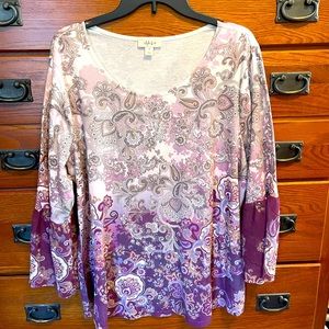 Lovely Style & Co purple and gray bell sleeved top.